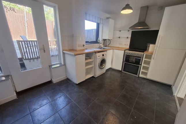 65 Hillrise Park, Swansea photo 4
