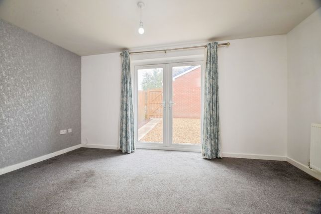 2, Morris Crescent, Stockton-On-Tees photo 3