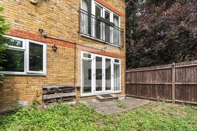 Flat 1,, 613, Watford Way, London photo 3