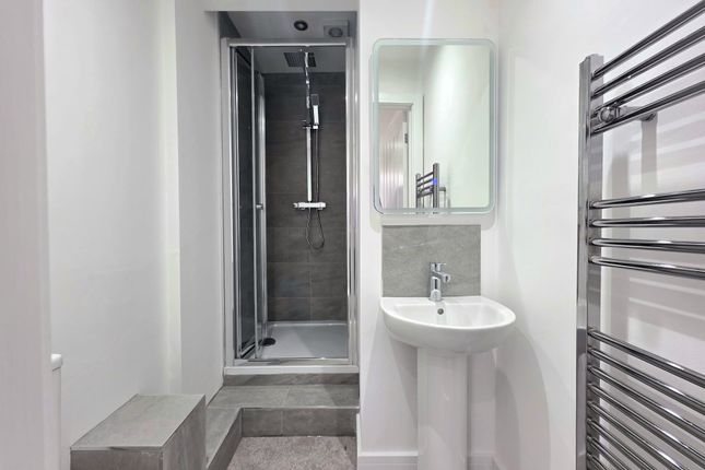 Room 2, 5, Lime Tree Avenue, Sheffield photo 4