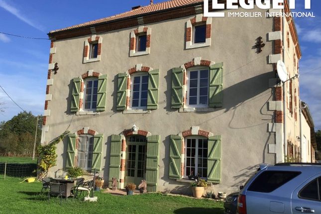 Thumbnail Villa for sale in Saint-Sornin-La-Marche, Haute-Vienne, Nouvelle-Aquitaine