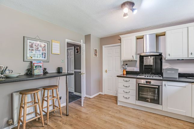 23 Primrose Drive, Bingley photo 3