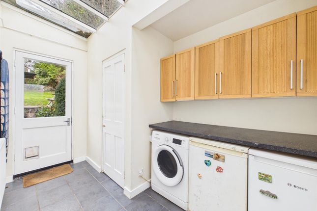 11, Woodcrest Road, Purley photo 4