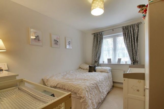 119 Albion Way, Edenbridge photo 5
