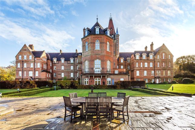 Flat for sale in Wolfs Row, Limpsfield, Oxted, Surrey