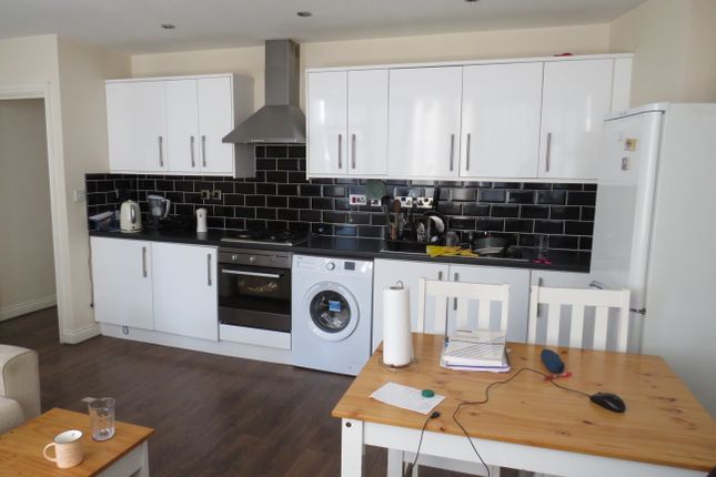 Thumbnail Flat to rent in Medway Street, Maidstone