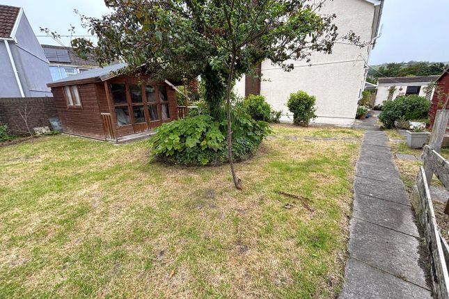 50, Stepney Road, Burry Port photo 2