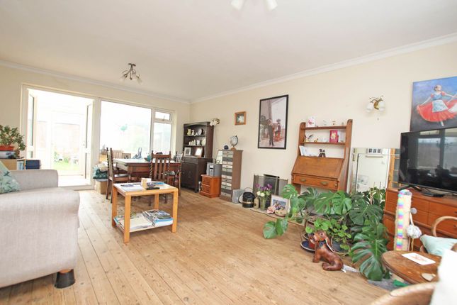 6, Branston Road, Eastbourne photo 2