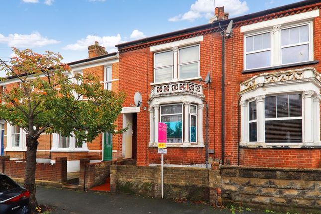 Thumbnail Terraced house for sale in Gladstone Road, Watford