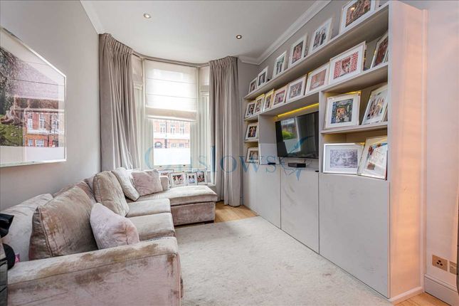 Ground Floor Flat, 17, Cheyne Gardens, London photo 3
