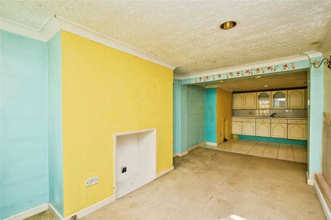 Flat 21, Suvretta House,, Grange Road, Isle of Wight photo 4