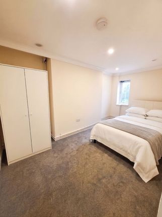 Flat 2, 109 Oxford Road, Reading photo 4
