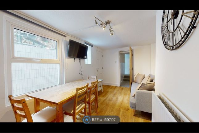 Thumbnail End terrace house to rent in Sutherland Square, London