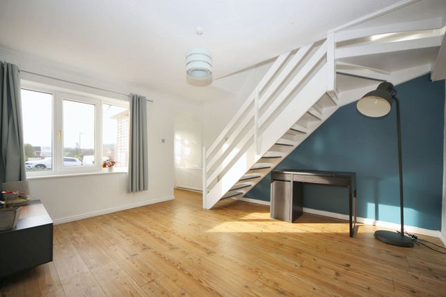 11 Knightscliffe Crescent, Wigan photo 2