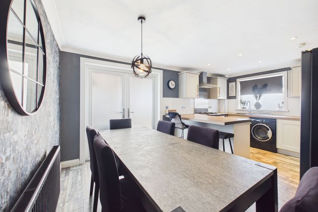 8 Gordon Terrace, Glasgow photo 4
