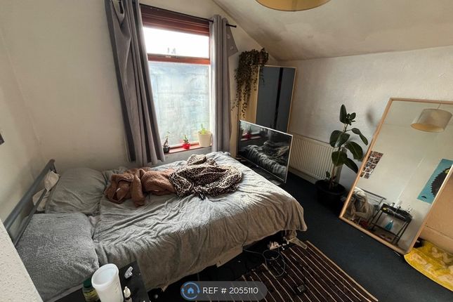 Terraced house to rent in Toronto Road, Bristol