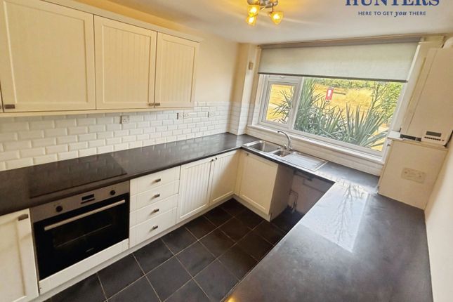 64, Matthews Walk, Lichfield photo 2
