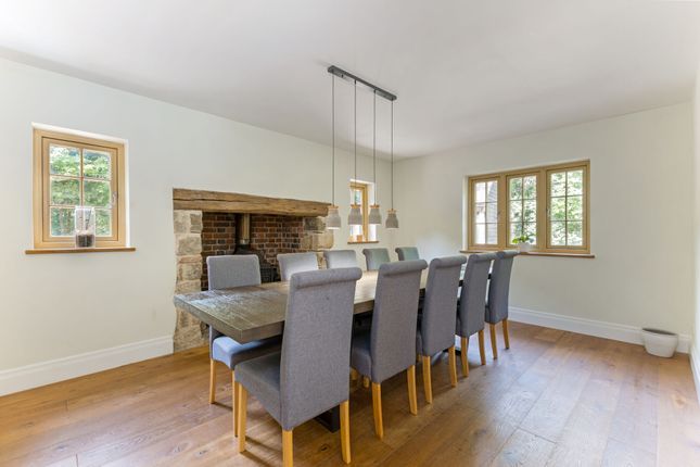 Sunny Ridge, Chequers Hill, St. Albans photo 4