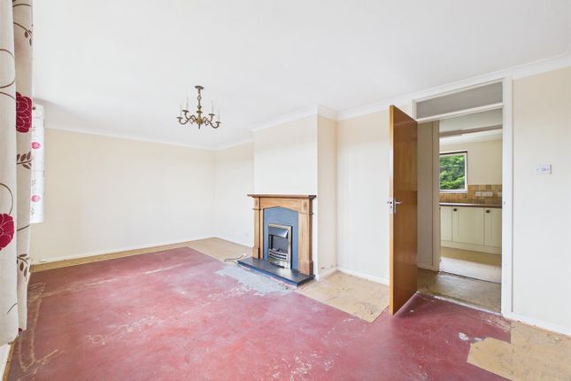 56, Clifton Road, Coulsdon photo 2