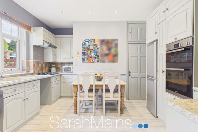 6 Alverstone Avenue, Gateshead photo 3