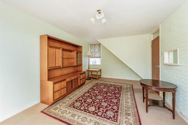 19, Collingwood Walk, Andover photo 3