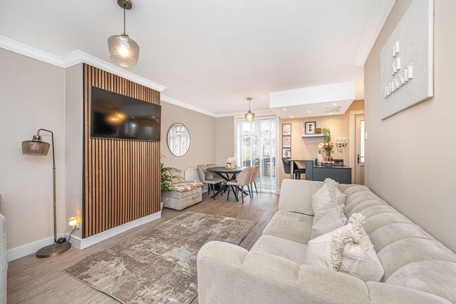 10, Cawdor Crescent, Kirkcaldy photo 3