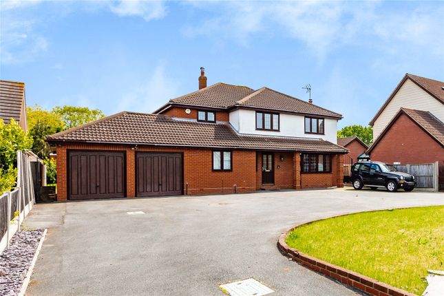 Thumbnail Detached house for sale in North Drive, Mayland, Chelmsford