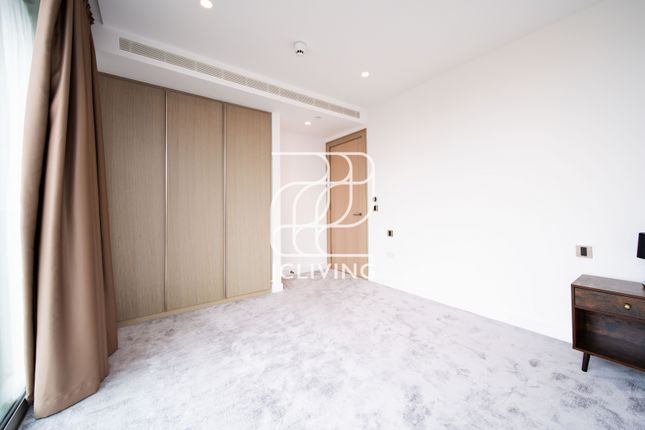 Flat to rent in Minories, London