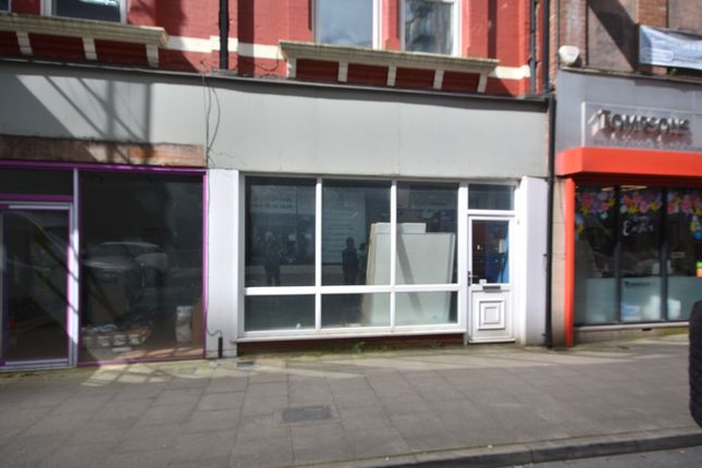 Retail premises to let in The Rock, Bury