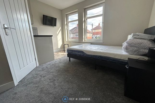 Redcliffe Road, Mansfield photo 5