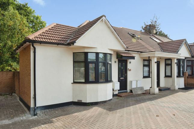 2-bed house on 1230, Eastern Avenue, Essex, £500,000