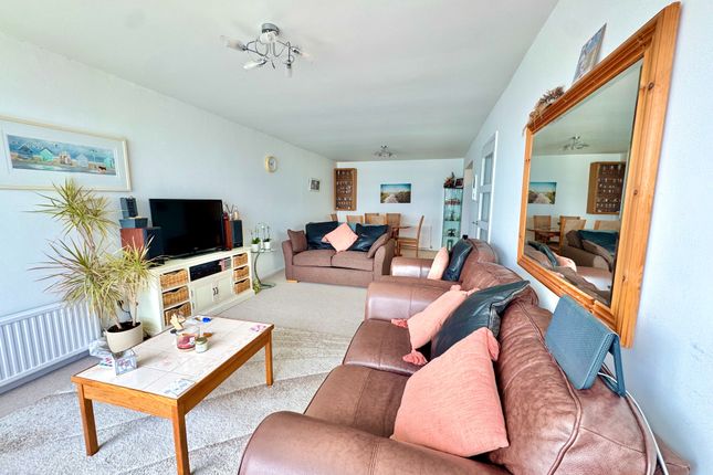 8 Durlston Cliff, Belle Vue Road, Swanage photo 4