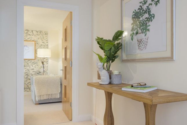 Flat to rent in Wayfarer Place The Dean, Alresford, Hampshire
