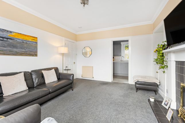 44, Longstone Crescent, Edinburgh photo 3
