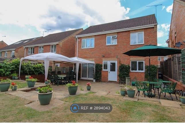 Darlands Drive, Barnet photo 2