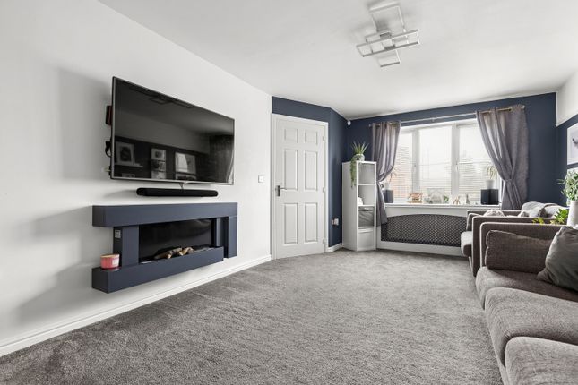 48, SPRUCE WAY, SELBY photo 4