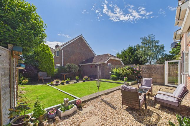 21 Titchfield Park Road, Fareham photo 2
