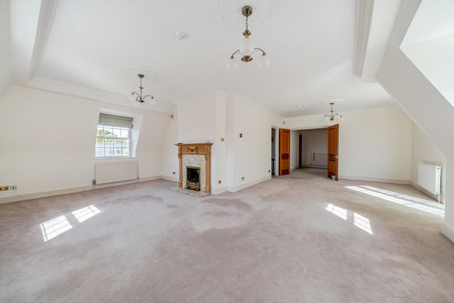 6 Alexandra House, London Road, Ascot photo 3