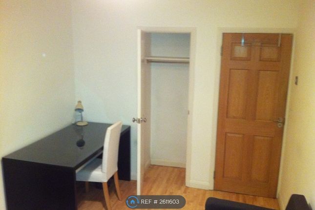 Bedroom 2 002