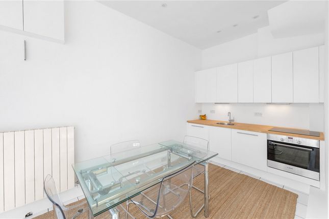 2, Courtfield Mews, London photo 4