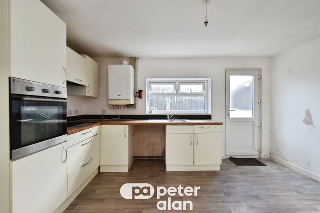3, Waterloo Place, Aberdare photo 3