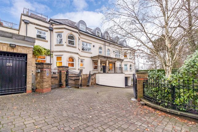 Thumbnail Flat for sale in Brockley Hill, Stanmore