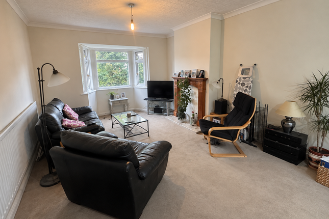 10, Leamington Spa photo 3