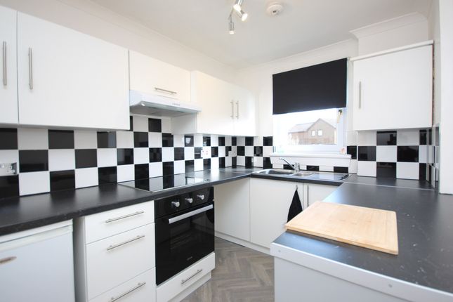 23, Springholm Drive, Airdrie photo 4