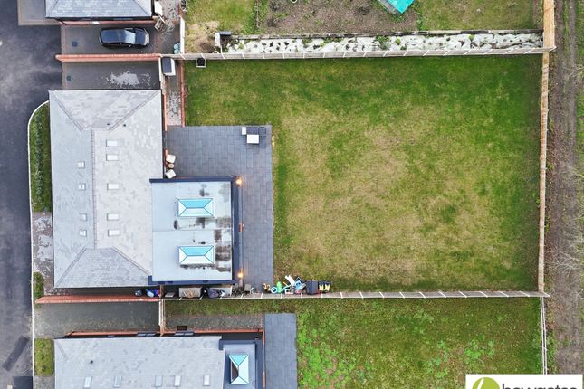 4 Sunnyside Inglefield Road, Stanford-Le-Hope photo 3