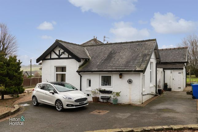 Bungalow for sale in Robins Hill, Bent Lane, Colne