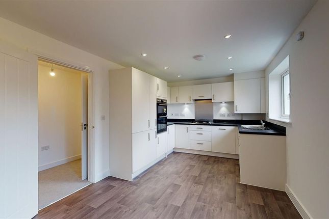 42, Talavera Road, Kent photo 2