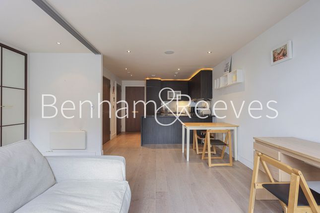 Thumbnail Flat to rent in Townmead Road, Fulham