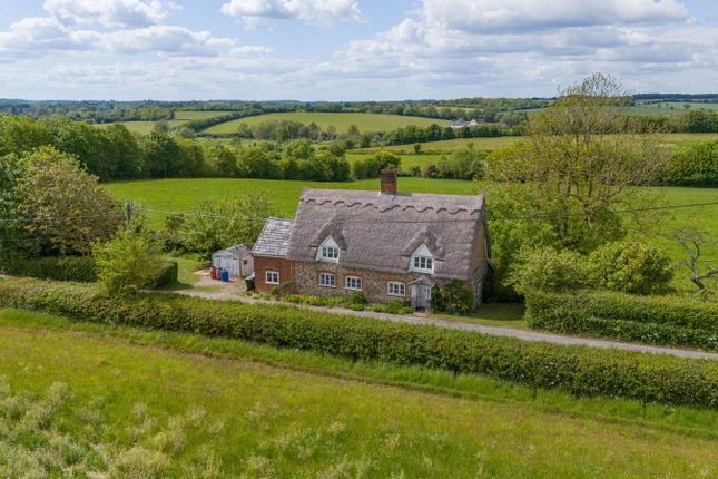 2-bed house on The Thatched Cottage, Nedging Road, Ipswich, £425,000