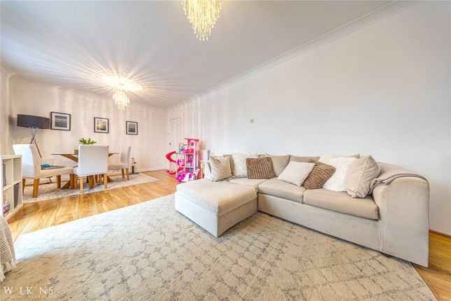 23, Smarts Avenue, Staffordshire photo 2